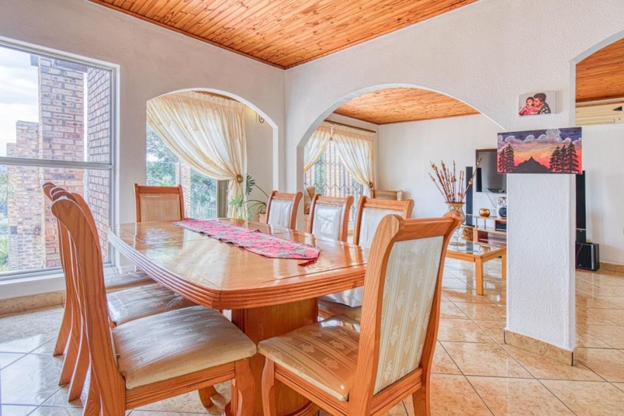 3 Bedroom Property for Sale in Glenvista Gauteng