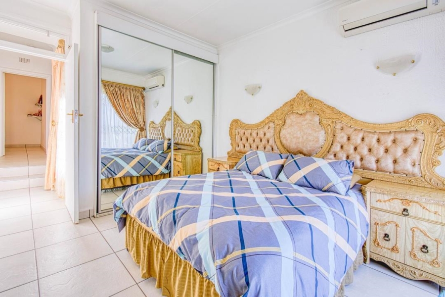 3 Bedroom Property for Sale in Glenvista Gauteng