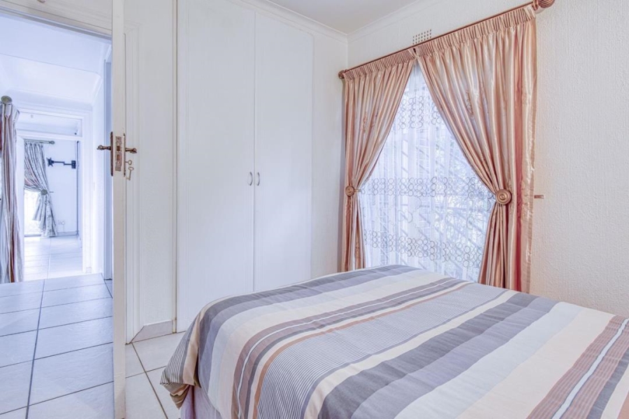 3 Bedroom Property for Sale in Glenvista Gauteng