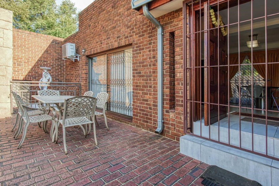 3 Bedroom Property for Sale in Glenvista Gauteng