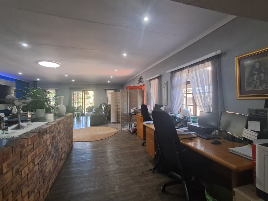 3 Bedroom Property for Sale in Mayberry Park Gauteng