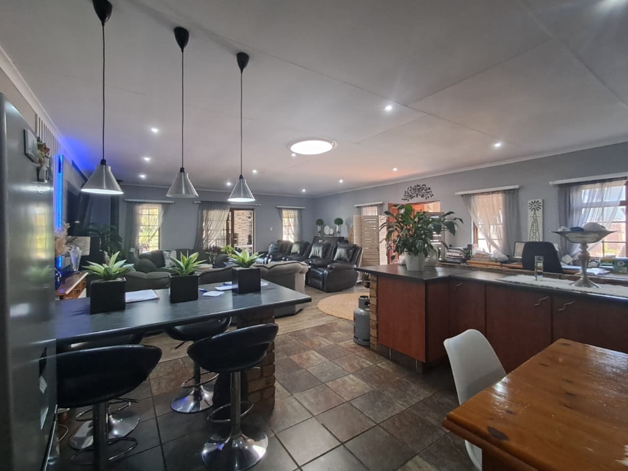 3 Bedroom Property for Sale in Mayberry Park Gauteng