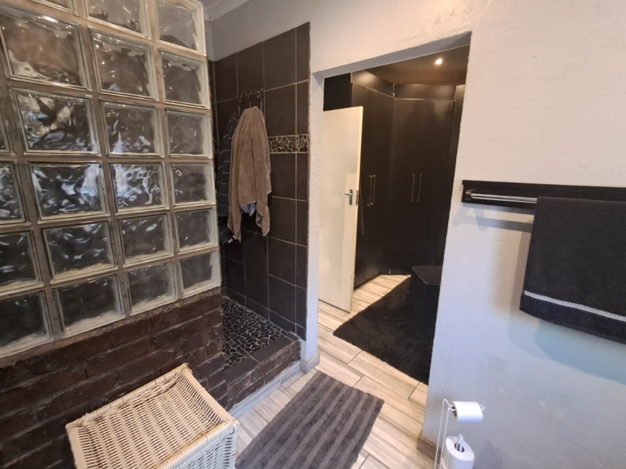 3 Bedroom Property for Sale in Mayberry Park Gauteng