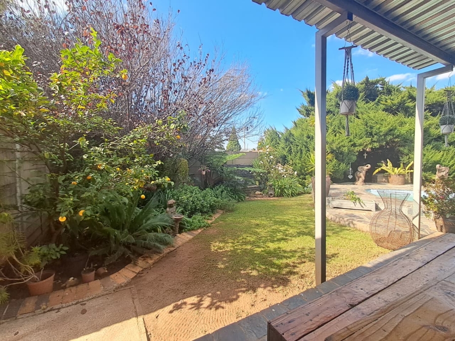 3 Bedroom Property for Sale in Mayberry Park Gauteng