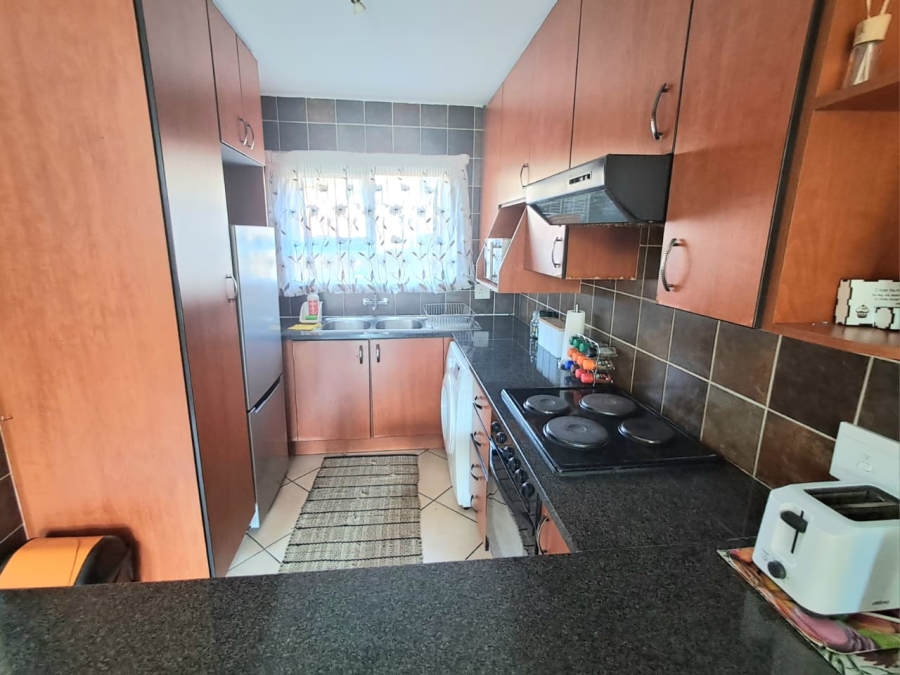 2 Bedroom Property for Sale in General Albertspark Gauteng