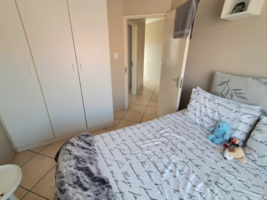 2 Bedroom Property for Sale in General Albertspark Gauteng