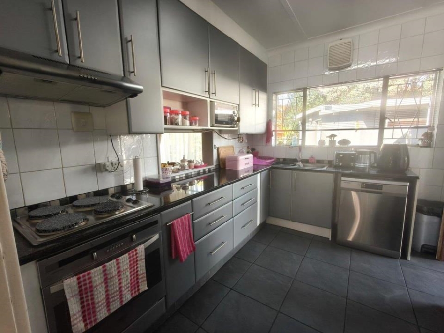 3 Bedroom Property for Sale in Randhart Gauteng