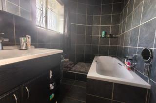 3 Bedroom Property for Sale in Randhart Gauteng