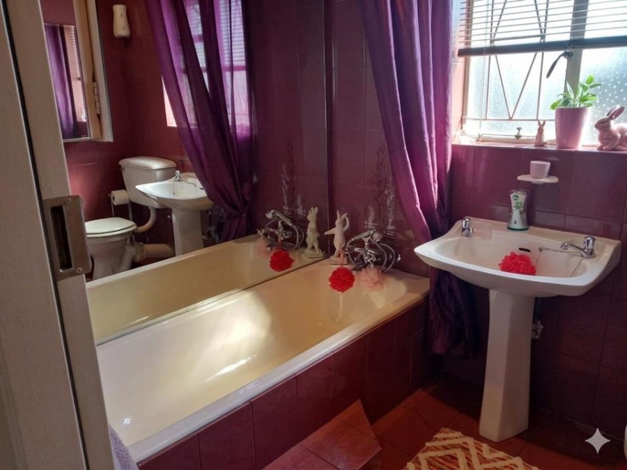 3 Bedroom Property for Sale in Randhart Gauteng