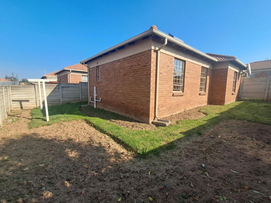 3 Bedroom Property for Sale in Thatch Hill Estate Gauteng