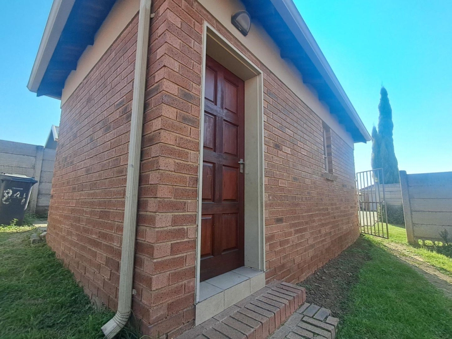 3 Bedroom Property for Sale in Thatch Hill Estate Gauteng