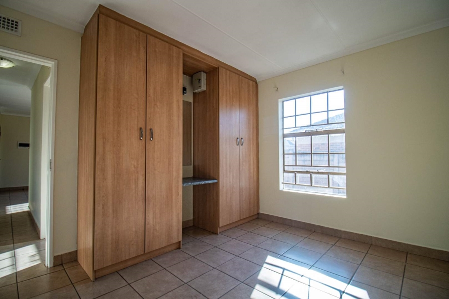 3 Bedroom Property for Sale in Thatch Hill Estate Gauteng