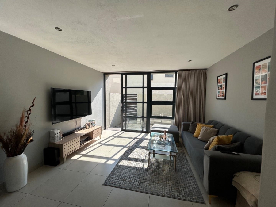To Let 2 Bedroom Property for Rent in Die Wilgers Gauteng