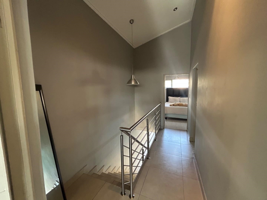 To Let 2 Bedroom Property for Rent in Die Wilgers Gauteng