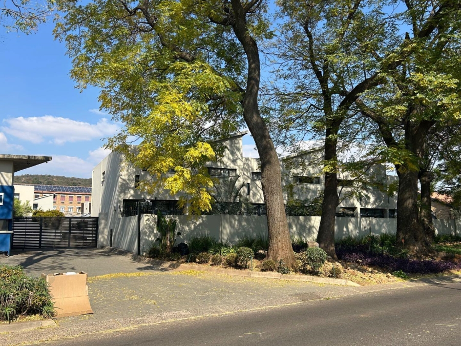 To Let 2 Bedroom Property for Rent in Die Wilgers Gauteng