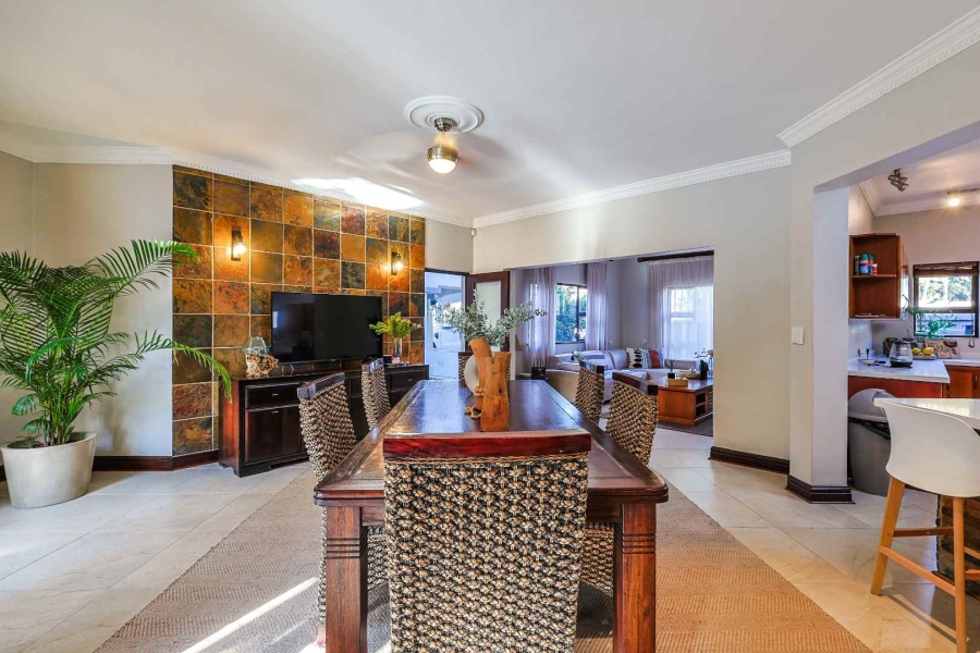 5 Bedroom Property for Sale in Silver Lakes Golf Estate Gauteng