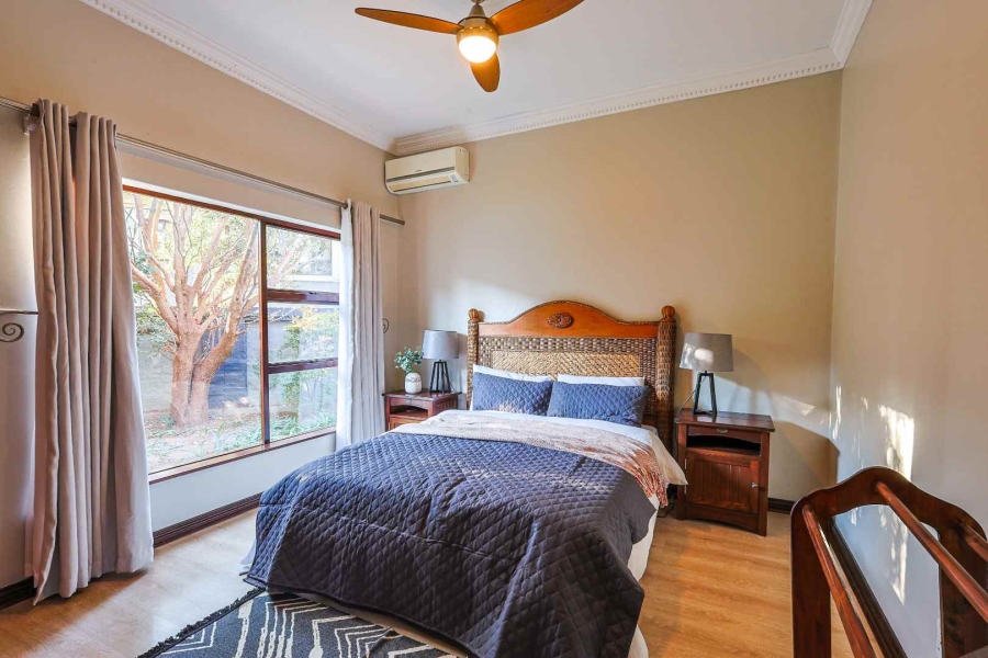 5 Bedroom Property for Sale in Silver Lakes Golf Estate Gauteng