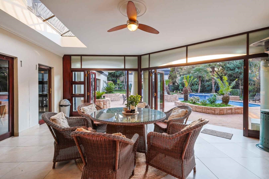 5 Bedroom Property for Sale in Silver Lakes Golf Estate Gauteng