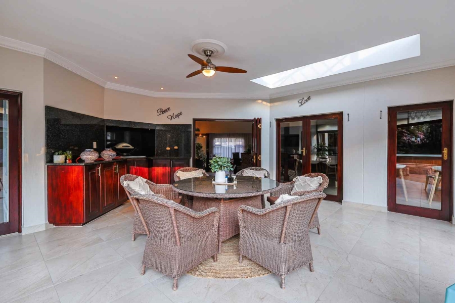 5 Bedroom Property for Sale in Silver Lakes Golf Estate Gauteng