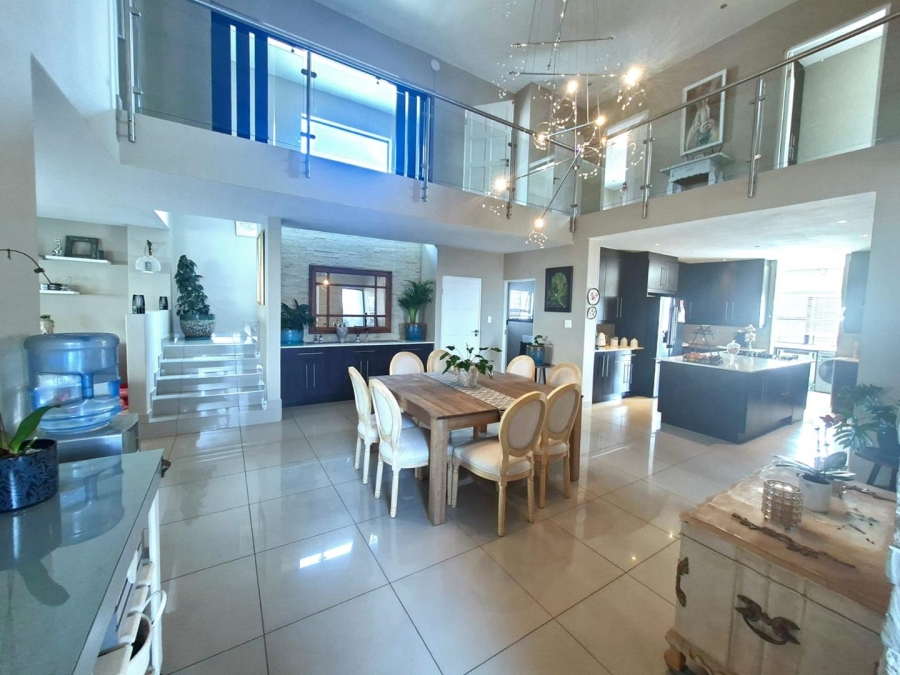 To Let 4 Bedroom Property for Rent in Pinehaven Gauteng