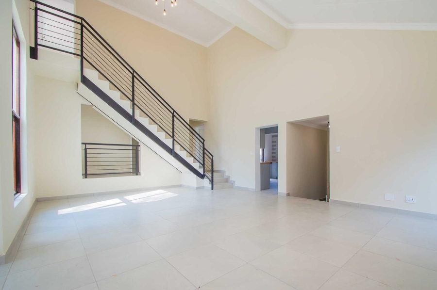 4 Bedroom Property for Sale in North Riding Gauteng