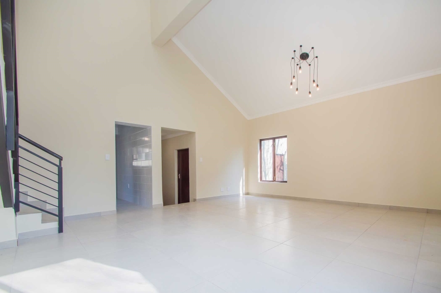 4 Bedroom Property for Sale in North Riding Gauteng