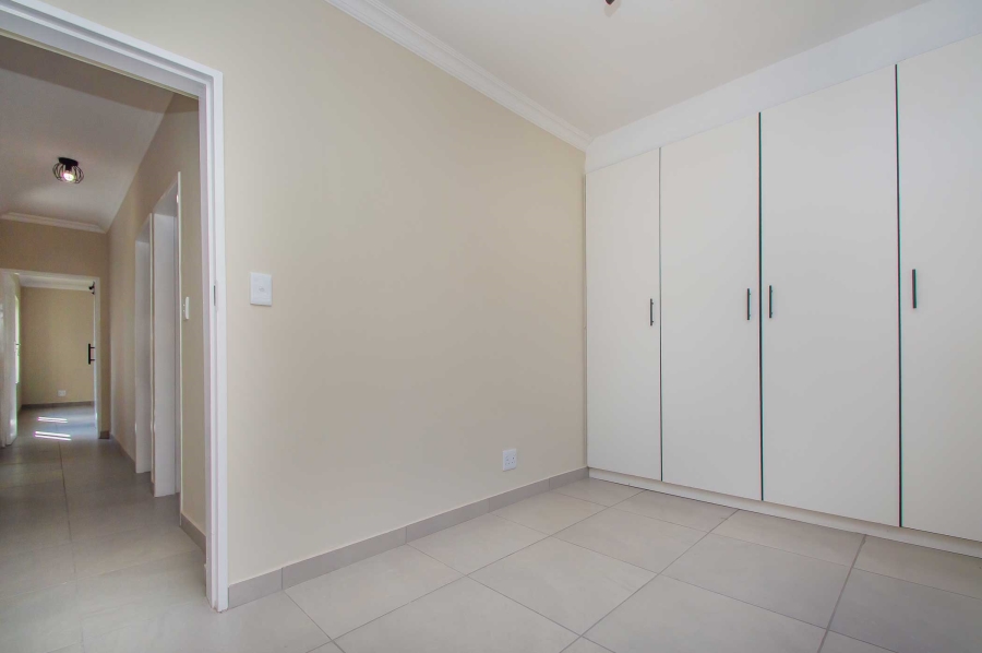 4 Bedroom Property for Sale in North Riding Gauteng