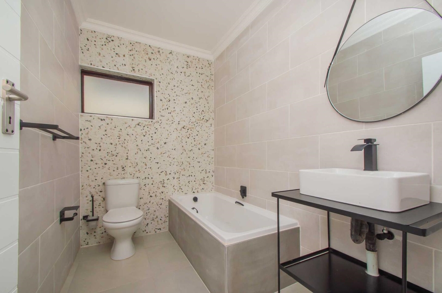 4 Bedroom Property for Sale in North Riding Gauteng