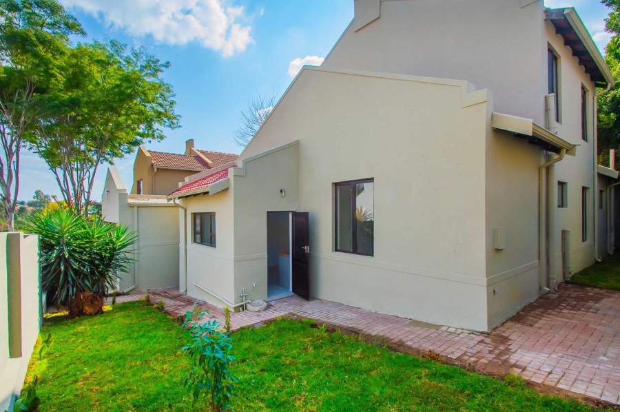 4 Bedroom Property for Sale in North Riding Gauteng