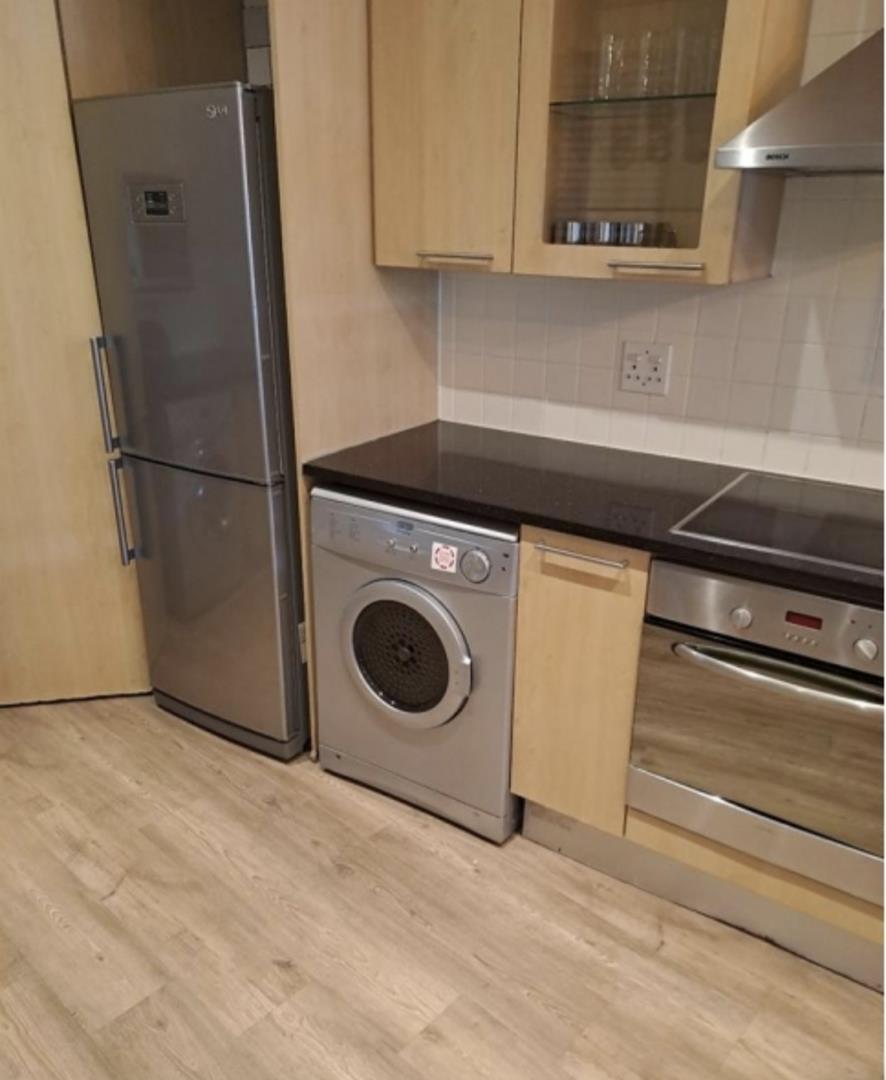 To Let 2 Bedroom Property for Rent in Benmore Gauteng