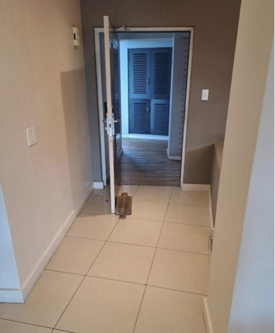 To Let 2 Bedroom Property for Rent in Benmore Gauteng
