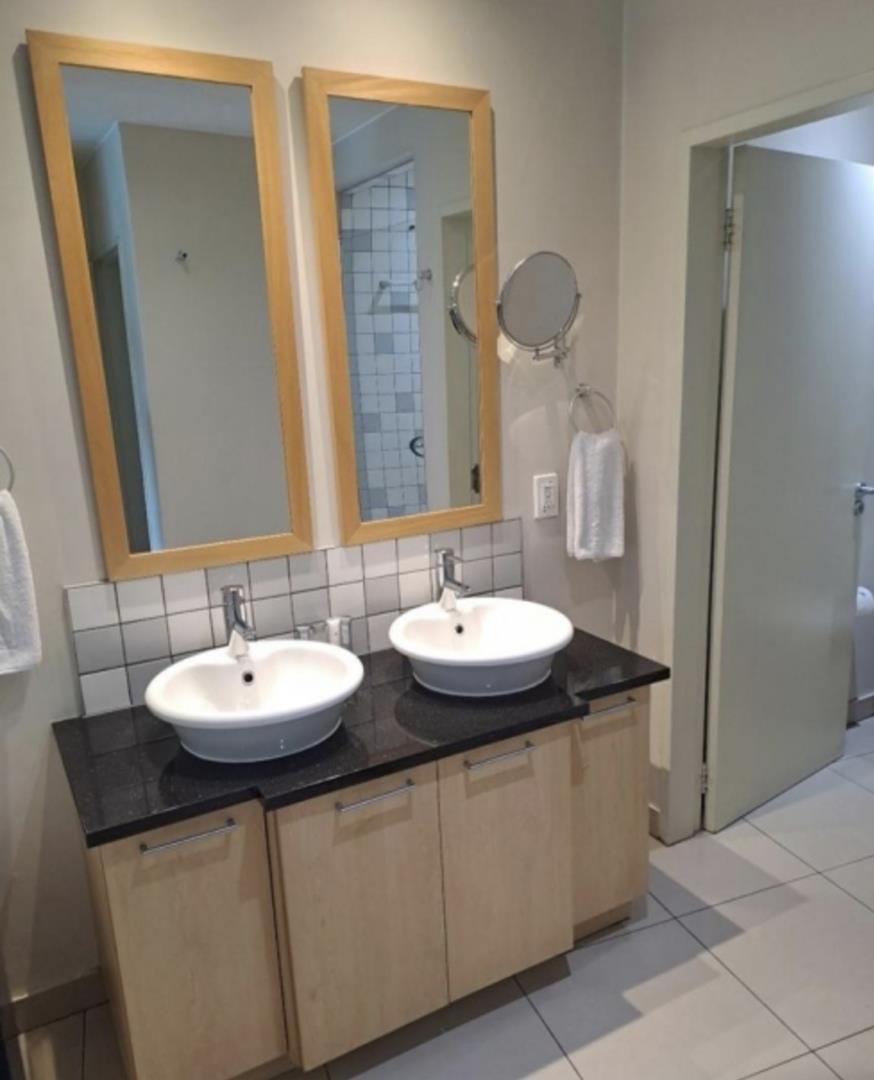 To Let 2 Bedroom Property for Rent in Benmore Gauteng
