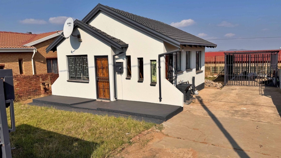 2 Bedroom Property for Sale in Soshanguve WW Gauteng