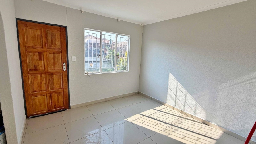 2 Bedroom Property for Sale in Soshanguve WW Gauteng