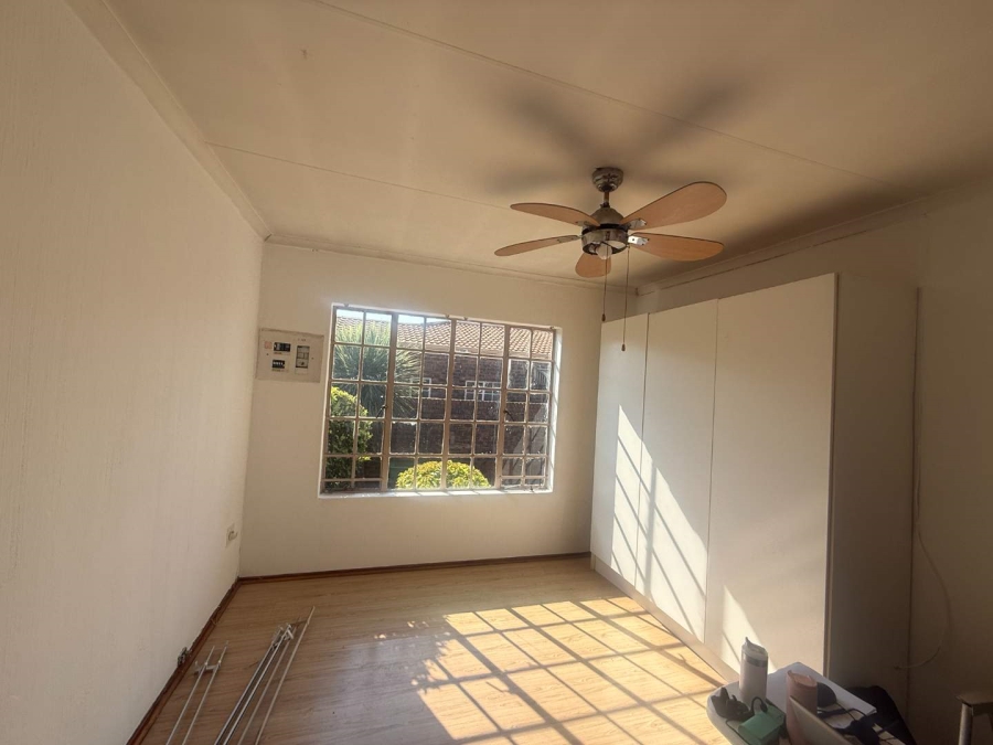 To Let 2 Bedroom Property for Rent in Allens Nek Gauteng