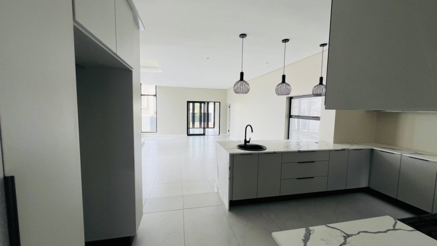 4 Bedroom Property for Sale in Fountainbrook Estate Gauteng