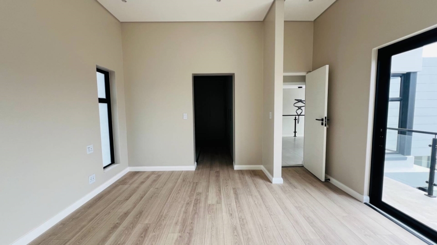 4 Bedroom Property for Sale in Fountainbrook Estate Gauteng