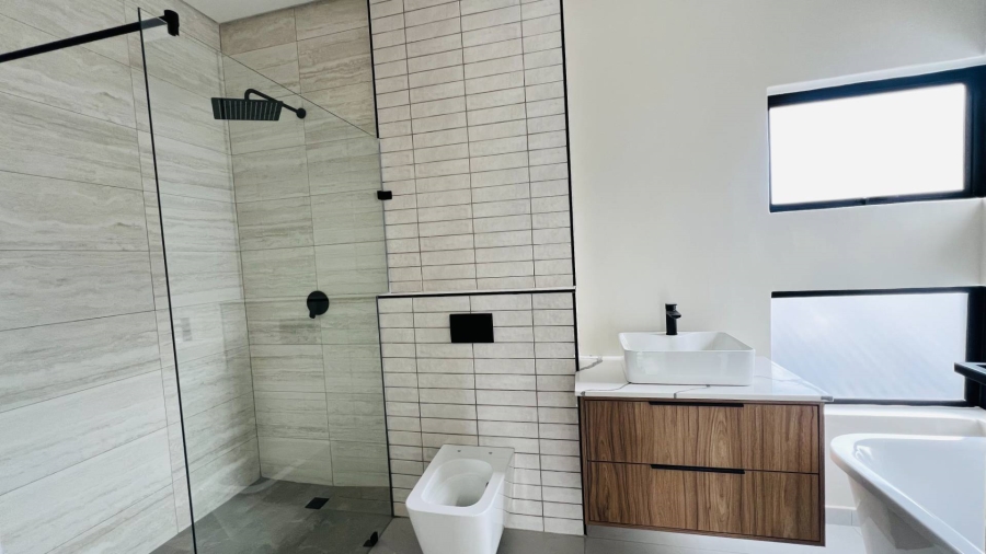 4 Bedroom Property for Sale in Fountainbrook Estate Gauteng