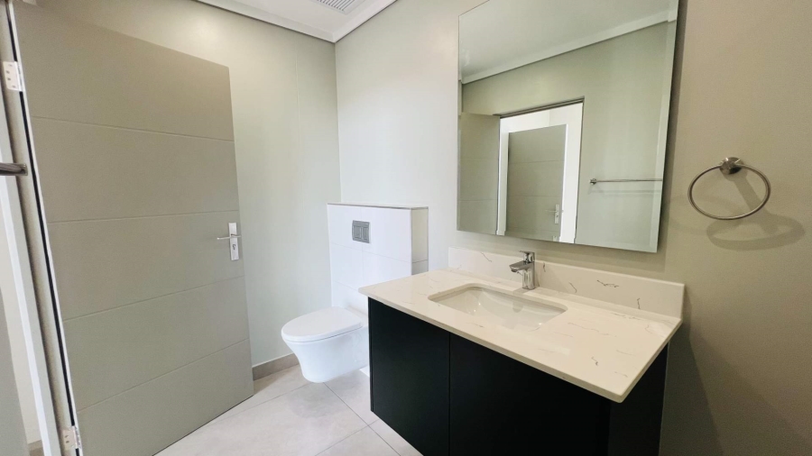 To Let 3 Bedroom Property for Rent in Midfield Estate Gauteng