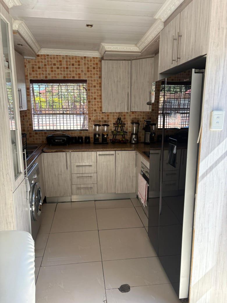 To Let 3 Bedroom Property for Rent in Karenpark Gauteng