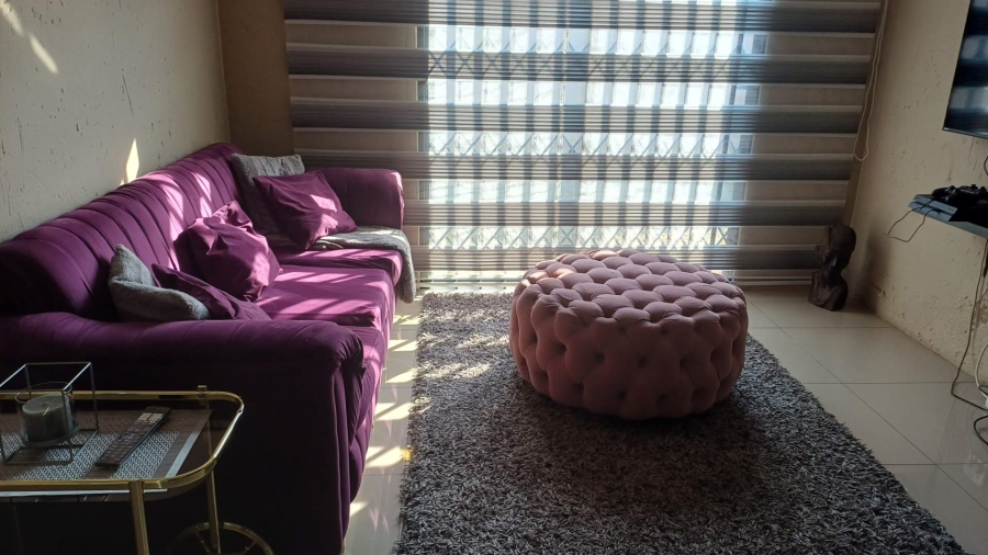 4 Bedroom Property for Sale in Liefde en Vrede Gauteng