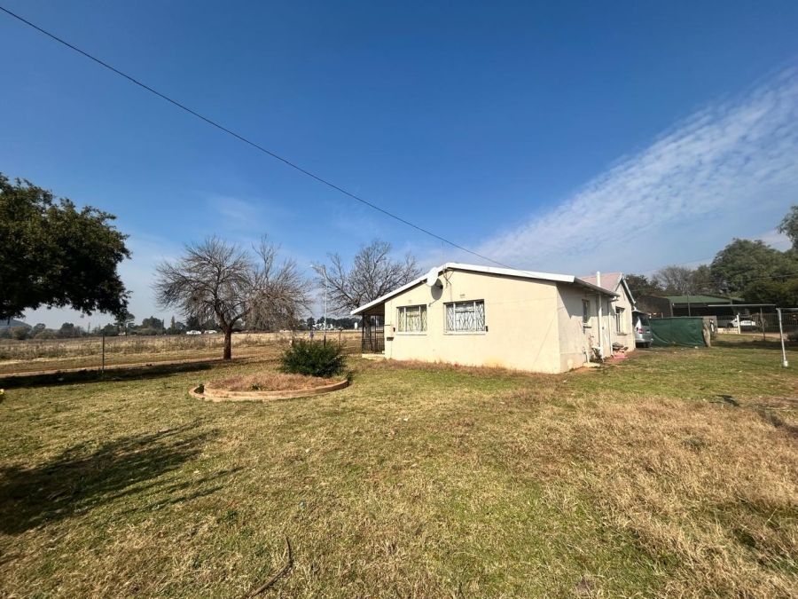 3 Bedroom Property for Sale in Rensburg Gauteng