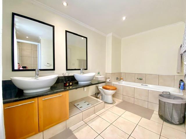 To Let 2 Bedroom Property for Rent in Bryanston Gauteng