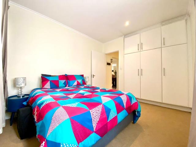 To Let 2 Bedroom Property for Rent in Bryanston Gauteng