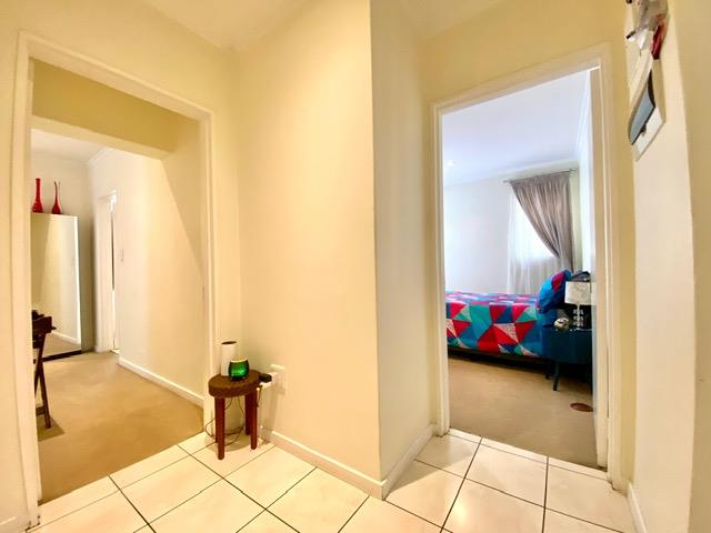 To Let 2 Bedroom Property for Rent in Bryanston Gauteng