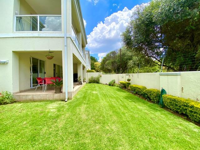 To Let 2 Bedroom Property for Rent in Bryanston Gauteng