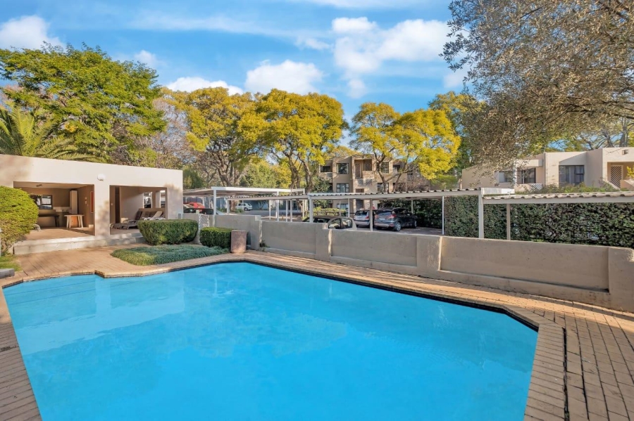 To Let 1 Bedroom Property for Rent in Parktown North Gauteng