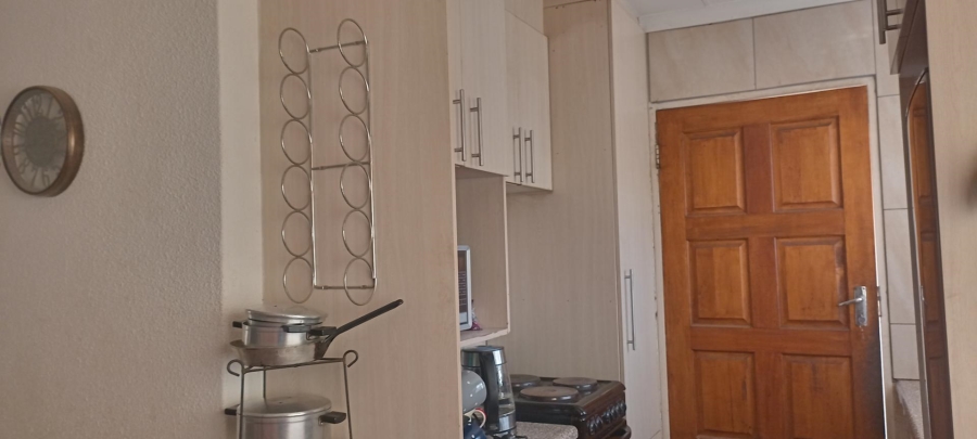 2 Bedroom Property for Sale in Mahube Valley Gauteng
