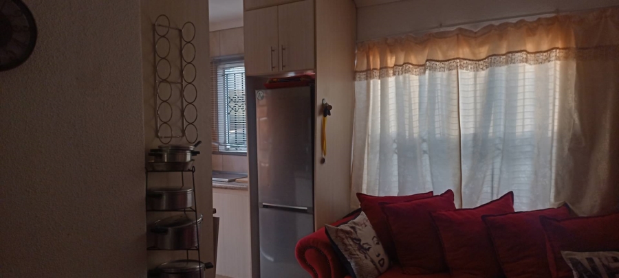 2 Bedroom Property for Sale in Mahube Valley Gauteng