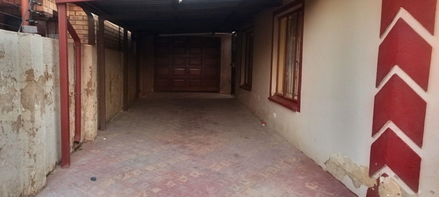 2 Bedroom Property for Sale in Mahube Valley Gauteng